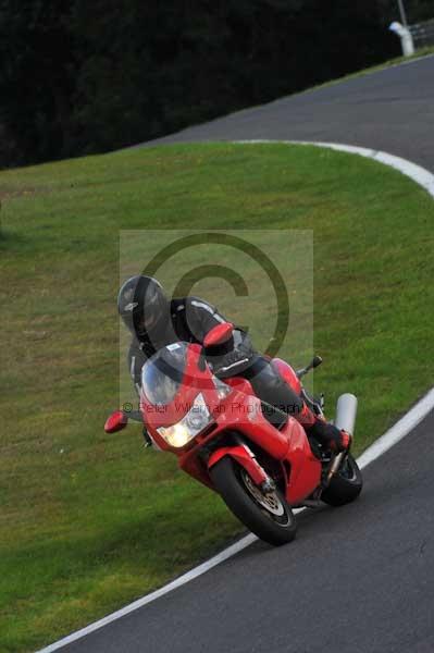 Motorcycle action photographs;cadwell;cadwell park photographs;event digital images;eventdigitalimages;motor racing louth lincolnshire;no limits trackday;peter wileman photography;trackday;trackday digital images;trackday photos