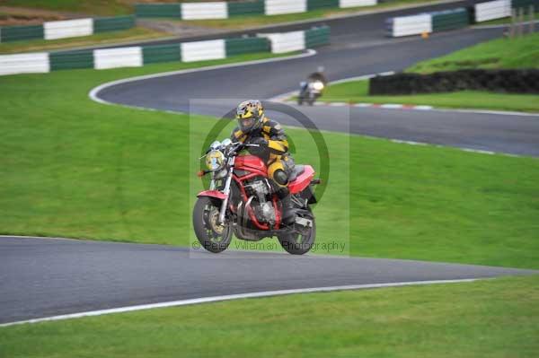 Motorcycle action photographs;cadwell;cadwell park photographs;event digital images;eventdigitalimages;motor racing louth lincolnshire;no limits trackday;peter wileman photography;trackday;trackday digital images;trackday photos