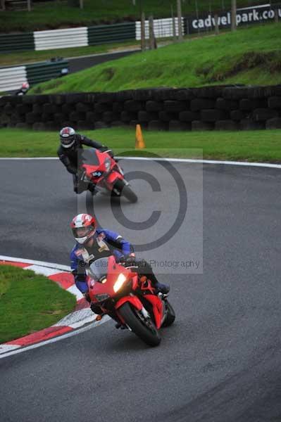 Motorcycle action photographs;cadwell;cadwell park photographs;event digital images;eventdigitalimages;motor racing louth lincolnshire;no limits trackday;peter wileman photography;trackday;trackday digital images;trackday photos