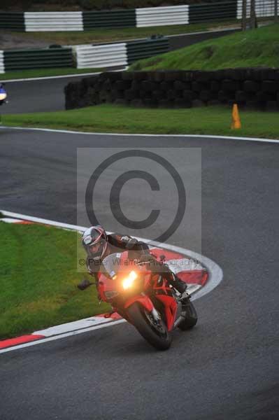 Motorcycle action photographs;cadwell;cadwell park photographs;event digital images;eventdigitalimages;motor racing louth lincolnshire;no limits trackday;peter wileman photography;trackday;trackday digital images;trackday photos