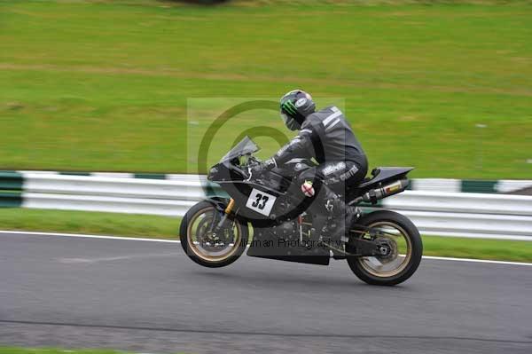 Motorcycle action photographs;cadwell;cadwell park photographs;event digital images;eventdigitalimages;motor racing louth lincolnshire;no limits trackday;peter wileman photography;trackday;trackday digital images;trackday photos