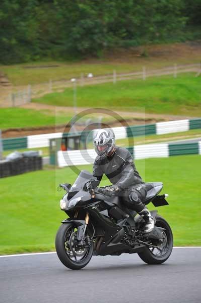 Motorcycle action photographs;cadwell;cadwell park photographs;event digital images;eventdigitalimages;motor racing louth lincolnshire;no limits trackday;peter wileman photography;trackday;trackday digital images;trackday photos