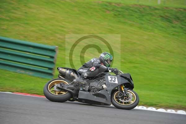 Motorcycle action photographs;cadwell;cadwell park photographs;event digital images;eventdigitalimages;motor racing louth lincolnshire;no limits trackday;peter wileman photography;trackday;trackday digital images;trackday photos