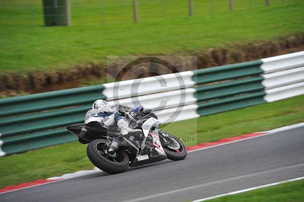 Motorcycle action photographs;cadwell;cadwell park photographs;event digital images;eventdigitalimages;motor racing louth lincolnshire;no limits trackday;peter wileman photography;trackday;trackday digital images;trackday photos