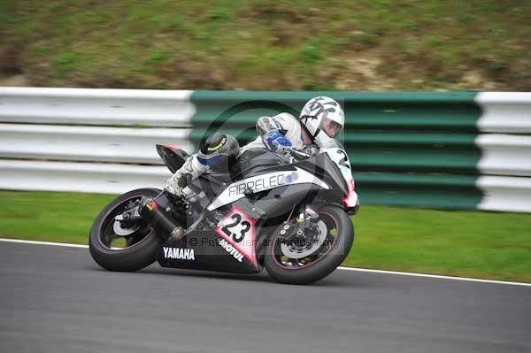 Motorcycle action photographs;cadwell;cadwell park photographs;event digital images;eventdigitalimages;motor racing louth lincolnshire;no limits trackday;peter wileman photography;trackday;trackday digital images;trackday photos