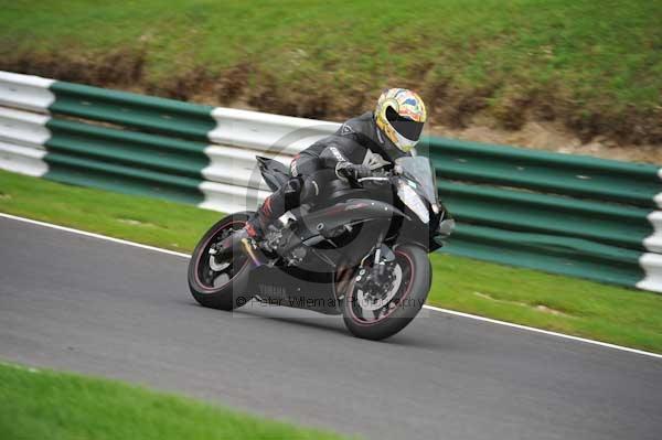 Motorcycle action photographs;cadwell;cadwell park photographs;event digital images;eventdigitalimages;motor racing louth lincolnshire;no limits trackday;peter wileman photography;trackday;trackday digital images;trackday photos