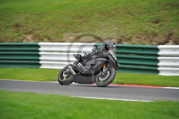 Motorcycle action photographs;cadwell;cadwell park photographs;event digital images;eventdigitalimages;motor racing louth lincolnshire;no limits trackday;peter wileman photography;trackday;trackday digital images;trackday photos