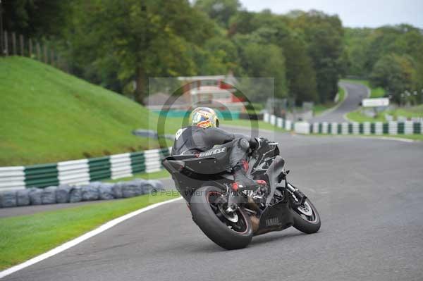 Motorcycle action photographs;cadwell;cadwell park photographs;event digital images;eventdigitalimages;motor racing louth lincolnshire;no limits trackday;peter wileman photography;trackday;trackday digital images;trackday photos