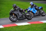 Motorcycle-action-photographs;cadwell;cadwell-park-photographs;event-digital-images;eventdigitalimages;motor-racing-louth-lincolnshire;no-limits-trackday;peter-wileman-photography;trackday;trackday-digital-images;trackday-photos