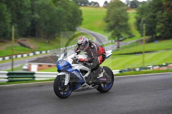 Motorcycle action photographs;cadwell;cadwell park photographs;event digital images;eventdigitalimages;motor racing louth lincolnshire;no limits trackday;peter wileman photography;trackday;trackday digital images;trackday photos