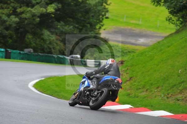 Motorcycle action photographs;cadwell;cadwell park photographs;event digital images;eventdigitalimages;motor racing louth lincolnshire;no limits trackday;peter wileman photography;trackday;trackday digital images;trackday photos