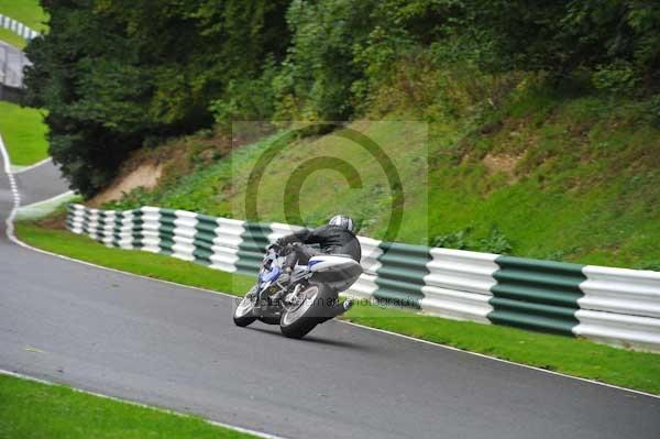 Motorcycle action photographs;cadwell;cadwell park photographs;event digital images;eventdigitalimages;motor racing louth lincolnshire;no limits trackday;peter wileman photography;trackday;trackday digital images;trackday photos