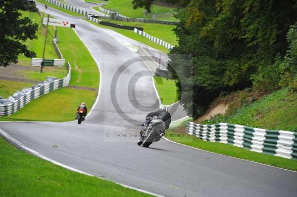 Motorcycle action photographs;cadwell;cadwell park photographs;event digital images;eventdigitalimages;motor racing louth lincolnshire;no limits trackday;peter wileman photography;trackday;trackday digital images;trackday photos