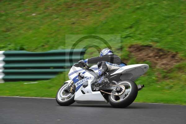 Motorcycle action photographs;cadwell;cadwell park photographs;event digital images;eventdigitalimages;motor racing louth lincolnshire;no limits trackday;peter wileman photography;trackday;trackday digital images;trackday photos