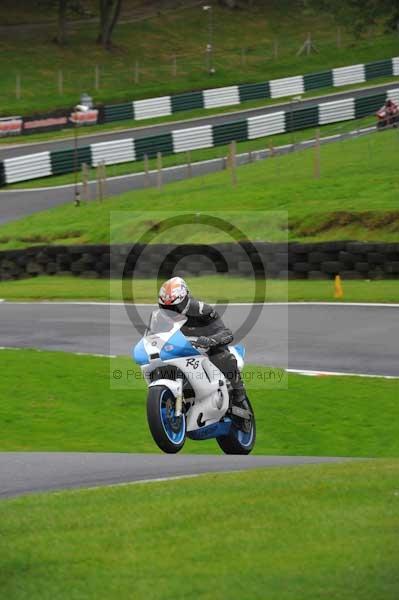 Motorcycle action photographs;cadwell;cadwell park photographs;event digital images;eventdigitalimages;motor racing louth lincolnshire;no limits trackday;peter wileman photography;trackday;trackday digital images;trackday photos