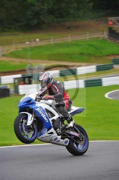 Motorcycle action photographs;cadwell;cadwell park photographs;event digital images;eventdigitalimages;motor racing louth lincolnshire;no limits trackday;peter wileman photography;trackday;trackday digital images;trackday photos