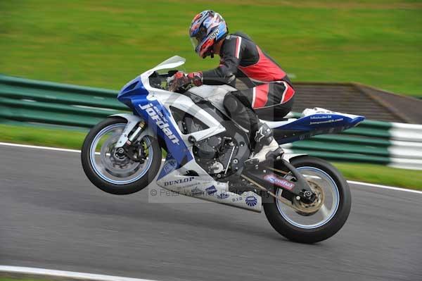 Motorcycle action photographs;cadwell;cadwell park photographs;event digital images;eventdigitalimages;motor racing louth lincolnshire;no limits trackday;peter wileman photography;trackday;trackday digital images;trackday photos