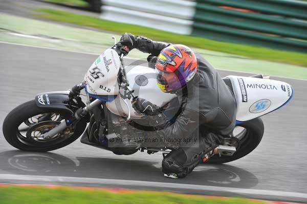 Motorcycle action photographs;cadwell;cadwell park photographs;event digital images;eventdigitalimages;motor racing louth lincolnshire;no limits trackday;peter wileman photography;trackday;trackday digital images;trackday photos