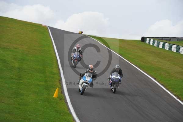 Motorcycle action photographs;cadwell;cadwell park photographs;event digital images;eventdigitalimages;motor racing louth lincolnshire;no limits trackday;peter wileman photography;trackday;trackday digital images;trackday photos