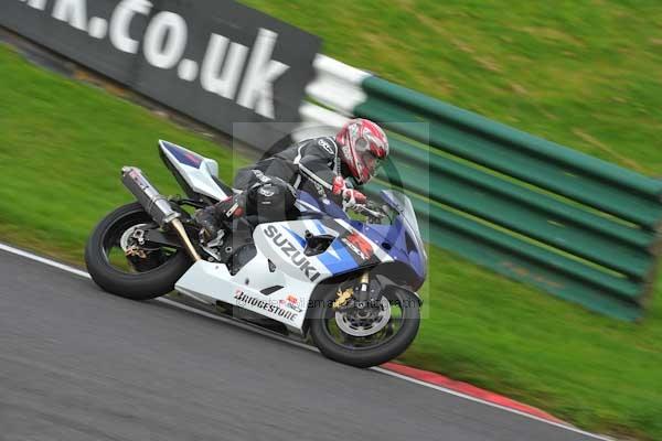 Motorcycle action photographs;cadwell;cadwell park photographs;event digital images;eventdigitalimages;motor racing louth lincolnshire;no limits trackday;peter wileman photography;trackday;trackday digital images;trackday photos