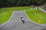 Motorcycle-action-photographs;cadwell;cadwell-park-photographs;event-digital-images;eventdigitalimages;motor-racing-louth-lincolnshire;no-limits-trackday;peter-wileman-photography;trackday;trackday-digital-images;trackday-photos