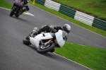 Motorcycle-action-photographs;cadwell;cadwell-park-photographs;event-digital-images;eventdigitalimages;motor-racing-louth-lincolnshire;no-limits-trackday;peter-wileman-photography;trackday;trackday-digital-images;trackday-photos