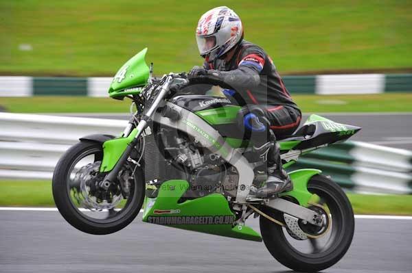 Motorcycle action photographs;cadwell;cadwell park photographs;event digital images;eventdigitalimages;motor racing louth lincolnshire;no limits trackday;peter wileman photography;trackday;trackday digital images;trackday photos