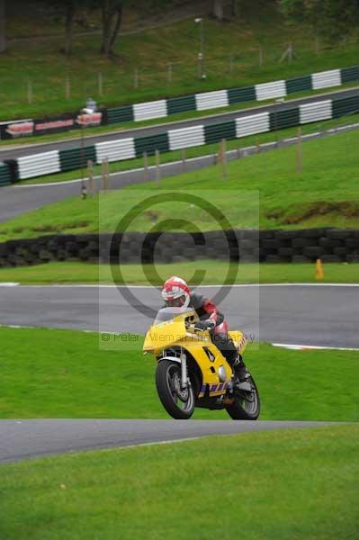 Motorcycle action photographs;cadwell;cadwell park photographs;event digital images;eventdigitalimages;motor racing louth lincolnshire;no limits trackday;peter wileman photography;trackday;trackday digital images;trackday photos