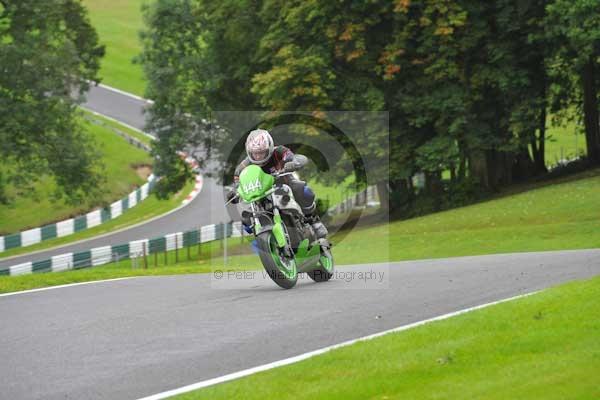 Motorcycle action photographs;cadwell;cadwell park photographs;event digital images;eventdigitalimages;motor racing louth lincolnshire;no limits trackday;peter wileman photography;trackday;trackday digital images;trackday photos