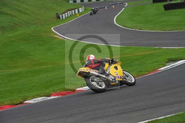 Motorcycle action photographs;cadwell;cadwell park photographs;event digital images;eventdigitalimages;motor racing louth lincolnshire;no limits trackday;peter wileman photography;trackday;trackday digital images;trackday photos