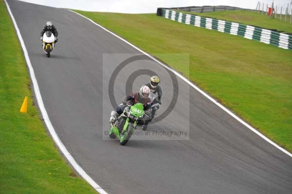 Motorcycle action photographs;cadwell;cadwell park photographs;event digital images;eventdigitalimages;motor racing louth lincolnshire;no limits trackday;peter wileman photography;trackday;trackday digital images;trackday photos