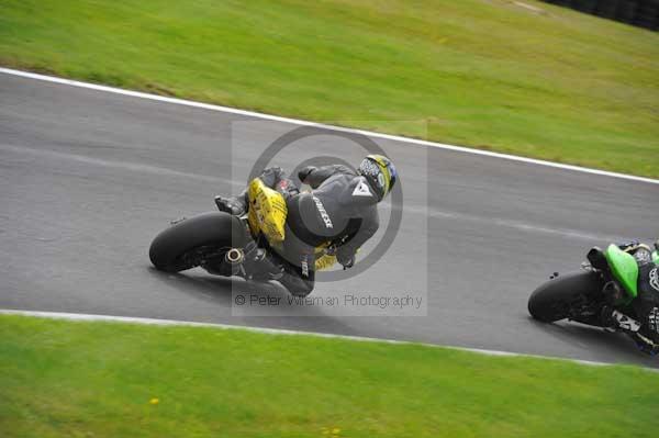 Motorcycle action photographs;cadwell;cadwell park photographs;event digital images;eventdigitalimages;motor racing louth lincolnshire;no limits trackday;peter wileman photography;trackday;trackday digital images;trackday photos