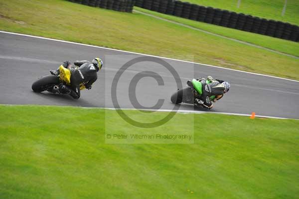 Motorcycle action photographs;cadwell;cadwell park photographs;event digital images;eventdigitalimages;motor racing louth lincolnshire;no limits trackday;peter wileman photography;trackday;trackday digital images;trackday photos