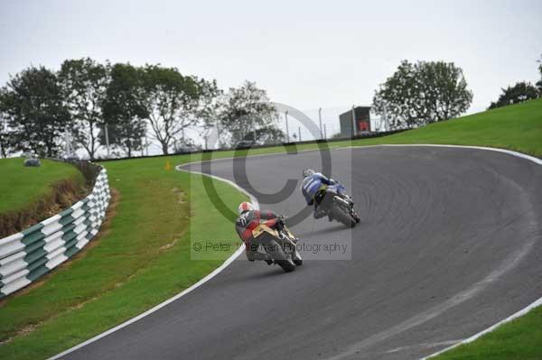 Motorcycle action photographs;cadwell;cadwell park photographs;event digital images;eventdigitalimages;motor racing louth lincolnshire;no limits trackday;peter wileman photography;trackday;trackday digital images;trackday photos