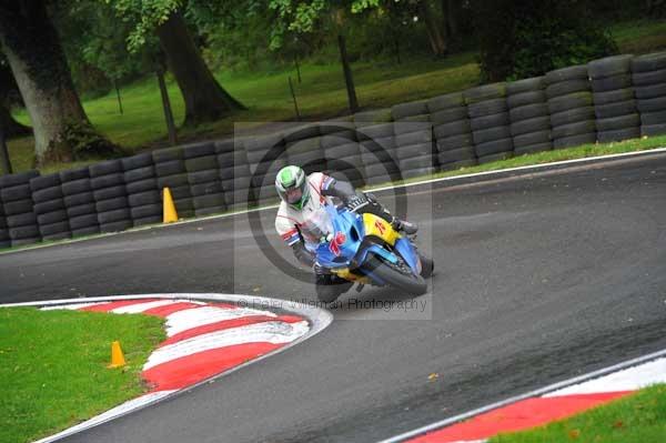 Motorcycle action photographs;cadwell;cadwell park photographs;event digital images;eventdigitalimages;motor racing louth lincolnshire;no limits trackday;peter wileman photography;trackday;trackday digital images;trackday photos