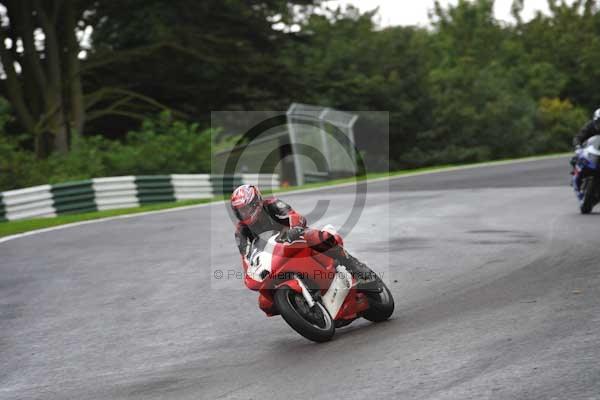 Motorcycle action photographs;cadwell;cadwell park photographs;event digital images;eventdigitalimages;motor racing louth lincolnshire;no limits trackday;peter wileman photography;trackday;trackday digital images;trackday photos