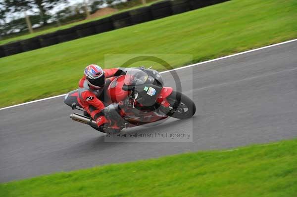 Motorcycle action photographs;cadwell;cadwell park photographs;event digital images;eventdigitalimages;motor racing louth lincolnshire;no limits trackday;peter wileman photography;trackday;trackday digital images;trackday photos