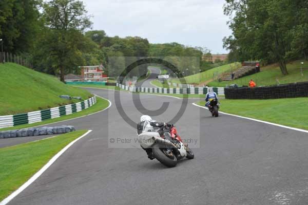 Motorcycle action photographs;cadwell;cadwell park photographs;event digital images;eventdigitalimages;motor racing louth lincolnshire;no limits trackday;peter wileman photography;trackday;trackday digital images;trackday photos