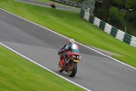 Motorcycle-action-photographs;cadwell;cadwell-park-photographs;event-digital-images;eventdigitalimages;motor-racing-louth-lincolnshire;no-limits-trackday;peter-wileman-photography;trackday;trackday-digital-images;trackday-photos