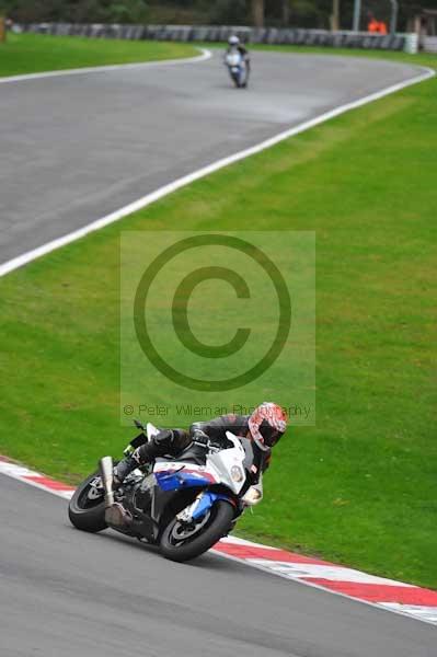 Motorcycle action photographs;Trackday digital images;brands;brands hatch photographs;event digital images;eventdigitalimages;motor racing london;no limits trackday;peter wileman photography;trackday;trackday photos