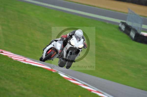 Motorcycle action photographs;Trackday digital images;brands;brands hatch photographs;event digital images;eventdigitalimages;motor racing london;no limits trackday;peter wileman photography;trackday;trackday photos