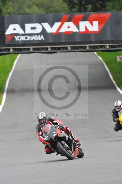 Motorcycle action photographs;Trackday digital images;brands;brands hatch photographs;event digital images;eventdigitalimages;motor racing london;no limits trackday;peter wileman photography;trackday;trackday photos