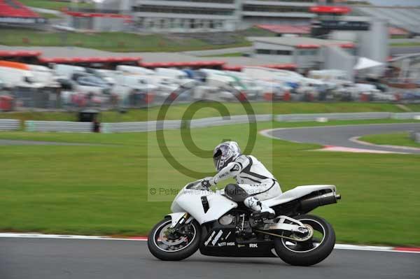 Motorcycle action photographs;Trackday digital images;brands;brands hatch photographs;event digital images;eventdigitalimages;motor racing london;no limits trackday;peter wileman photography;trackday;trackday photos