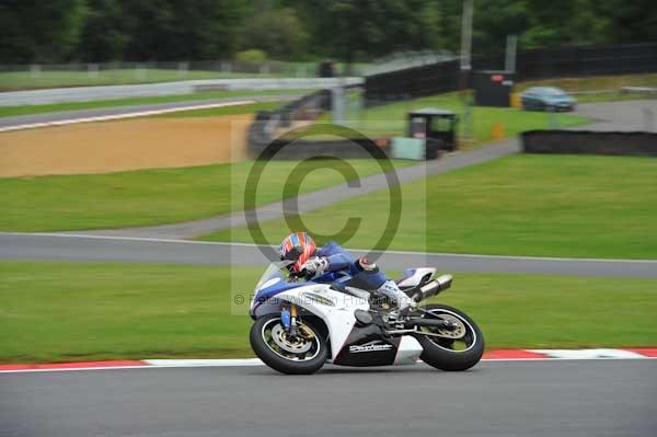 Motorcycle action photographs;Trackday digital images;brands;brands hatch photographs;event digital images;eventdigitalimages;motor racing london;no limits trackday;peter wileman photography;trackday;trackday photos