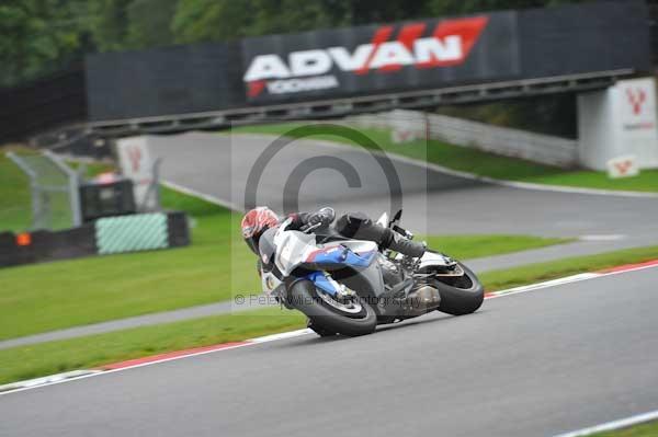 Motorcycle action photographs;Trackday digital images;brands;brands hatch photographs;event digital images;eventdigitalimages;motor racing london;no limits trackday;peter wileman photography;trackday;trackday photos