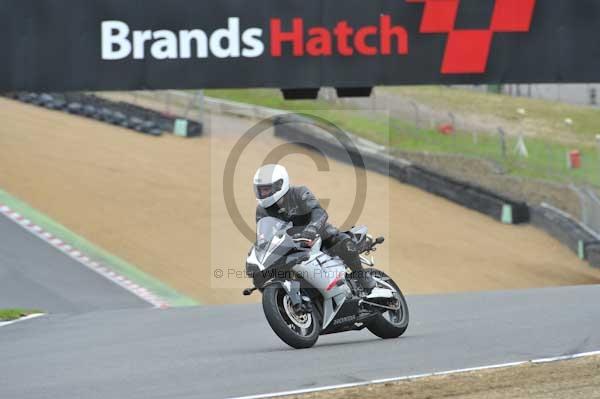 Motorcycle action photographs;Trackday digital images;brands;brands hatch photographs;event digital images;eventdigitalimages;motor racing london;no limits trackday;peter wileman photography;trackday;trackday photos