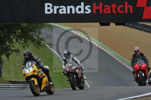 Motorcycle action photographs;Trackday digital images;brands;brands hatch photographs;event digital images;eventdigitalimages;motor racing london;no limits trackday;peter wileman photography;trackday;trackday photos