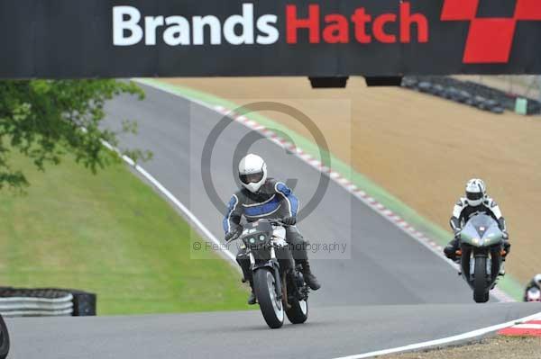 Motorcycle action photographs;Trackday digital images;brands;brands hatch photographs;event digital images;eventdigitalimages;motor racing london;no limits trackday;peter wileman photography;trackday;trackday photos