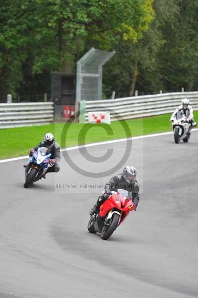 Motorcycle action photographs;Trackday digital images;brands;brands hatch photographs;event digital images;eventdigitalimages;motor racing london;no limits trackday;peter wileman photography;trackday;trackday photos