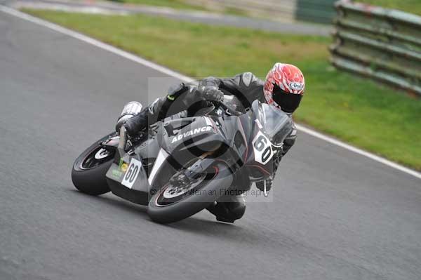 Mallory park Leicestershire;Mallory park photographs;Motorcycle action photographs;event digital images;eventdigitalimages;mallory park;no limits trackday;peter wileman photography;trackday;trackday digital images;trackday photos